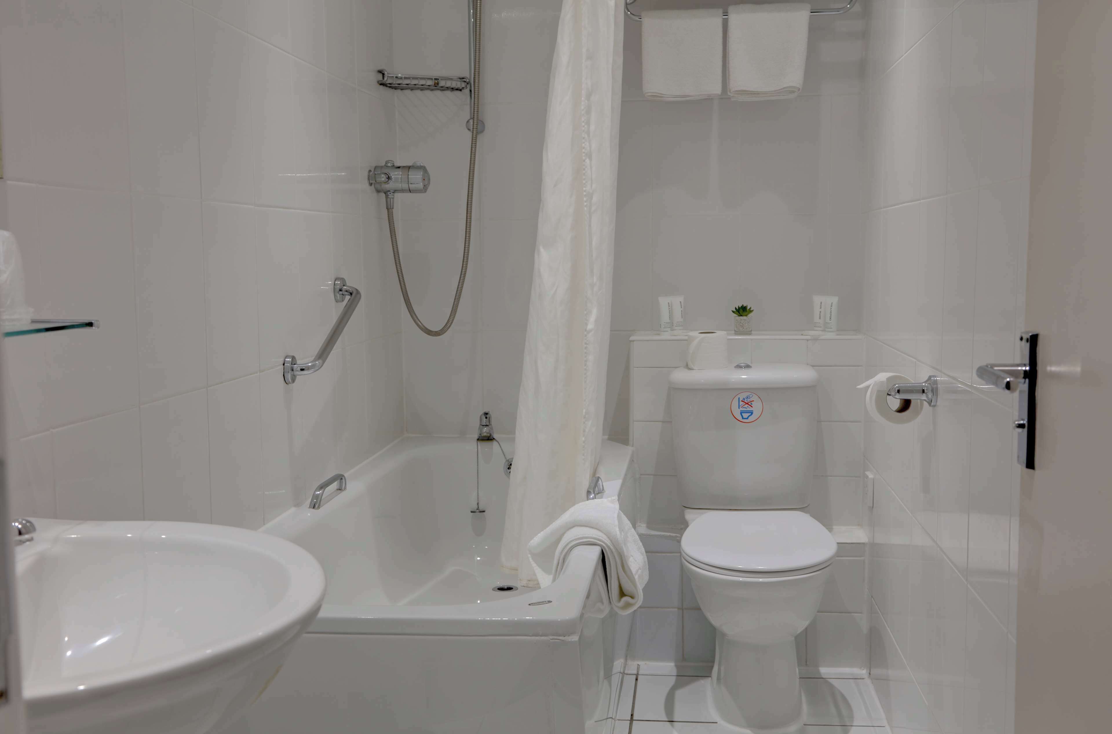 Foto - The Stuart Hotel, Derby City Centre, Sure Collection by Best Western