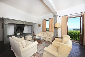 بار (في المنشاة)