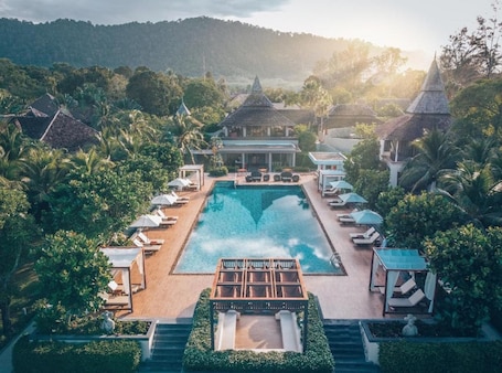 Property grounds. Layana Resort and Spa