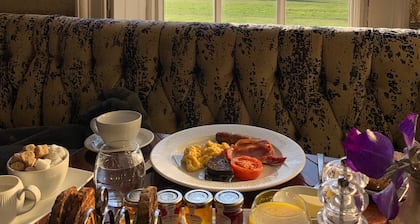 Stoke Place Hotel