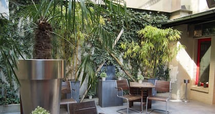 Porte de Versailles Hotel