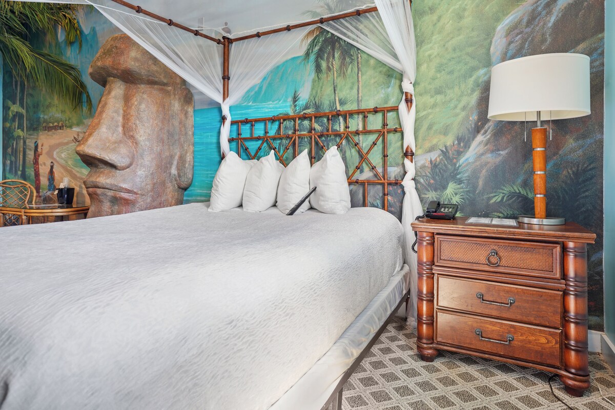 Tahitian | Premium bedding, iron/ironing board (on request), WiFi (free)