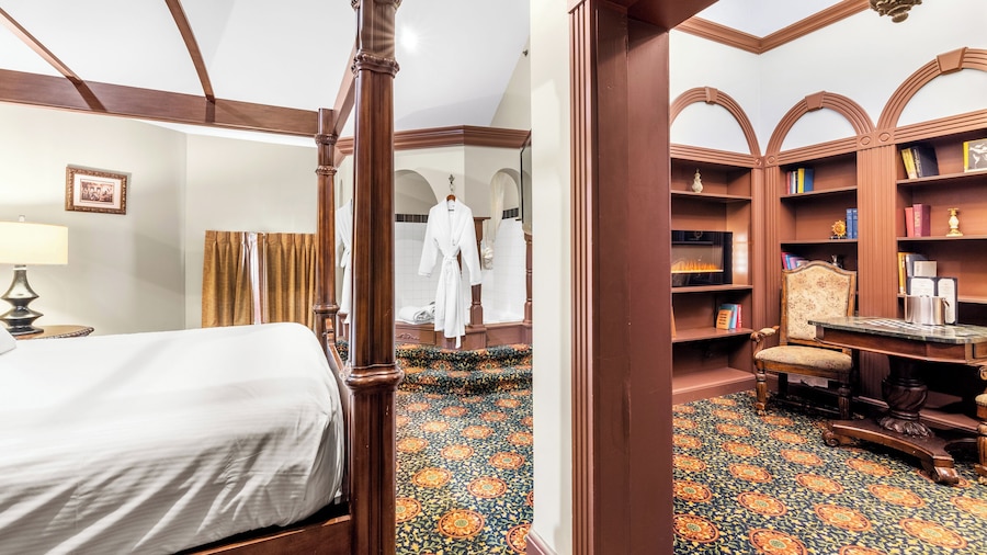 Chateau Avalon Hotel & Spa