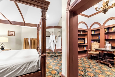 Chateau Avalon Hotel & Spa