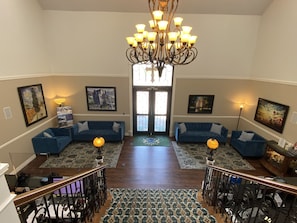 Front of property - Chateau Avalon Hotel & Spa (Kansas City)