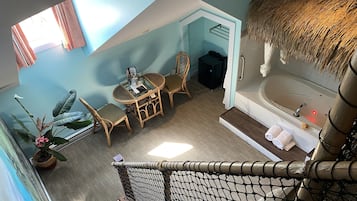 Premium bedding, iron/ironing board, free WiFi, bed sheets