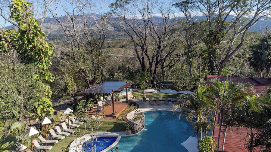 Hotel Hacienda Guachipelin