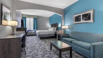 Suite, 1 King Bed, Non Smoking, Microwave (with Sofabed) | In-room safe, iron/ironing board, alarm clocks, bed sheets