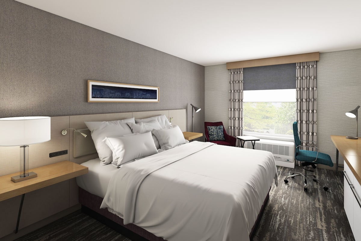 In-room safe, desk, laptop workspace, blackout curtains