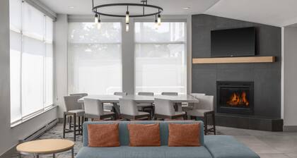 Hilton Garden Inn Queens/JFK Airport