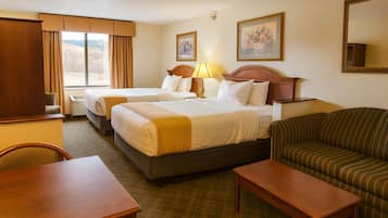 Executive Suite, 2 Queen-Betten | 1 Schlafzimmer, Schreibtisch, laptopgeeigneter Arbeitsplatz