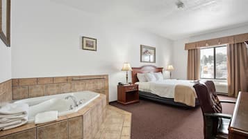 Habitación presidencial, 1 cama de matrimonio grande, no fumadores, bañera de hidromasaje | Bañera de hidromasaje privada