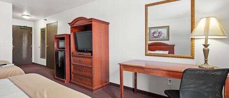 32-inch TV with cable channels