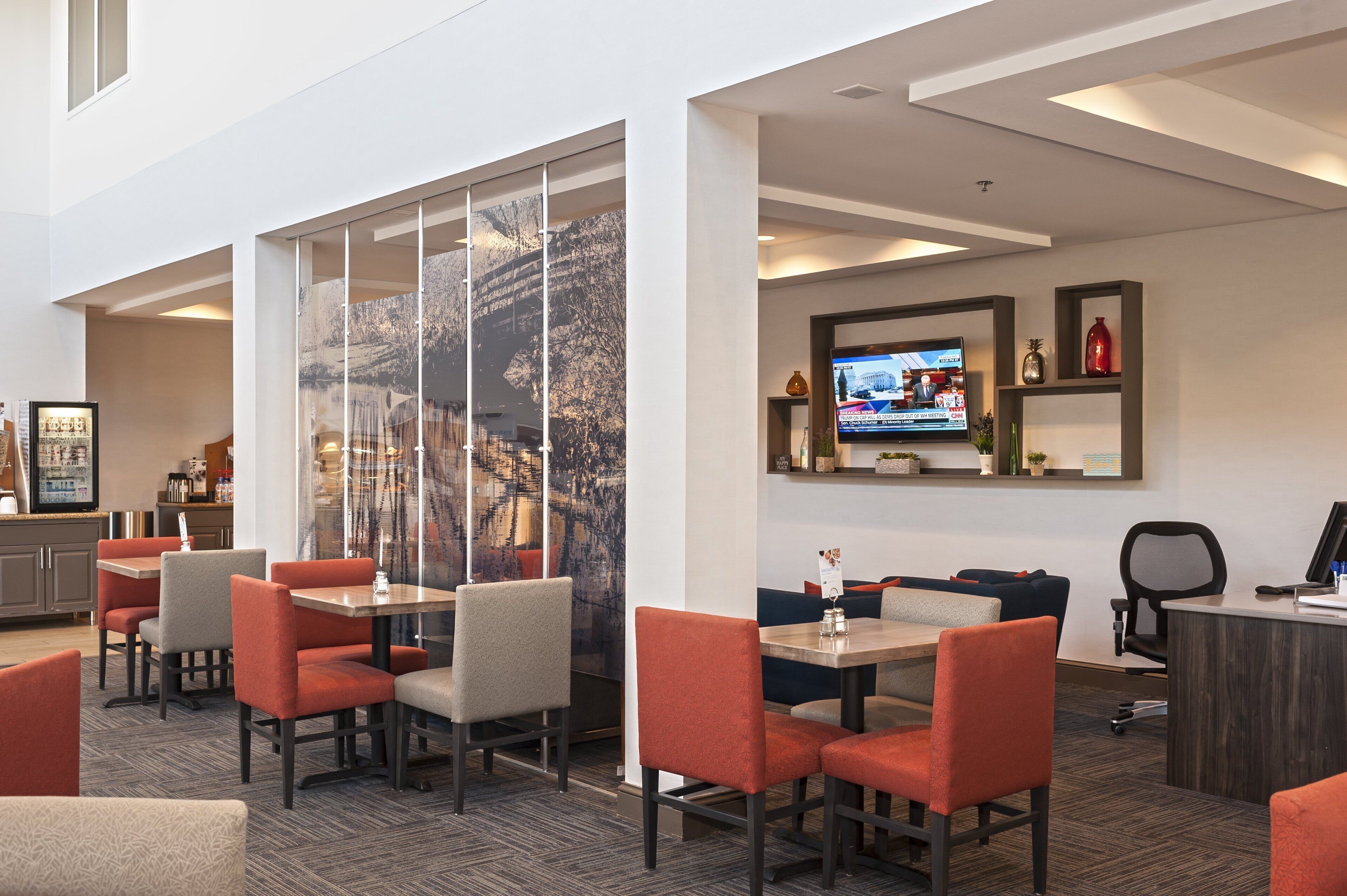 free daily full breakfast