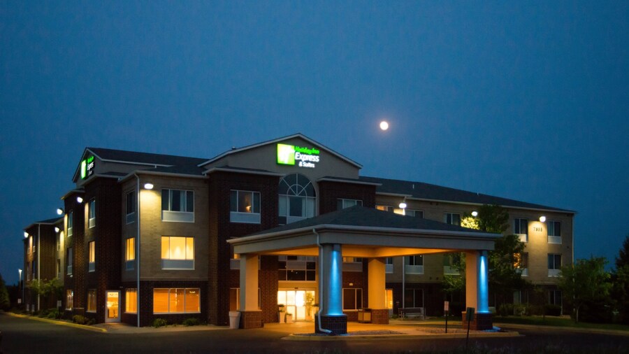 Holiday Inn Express Hotel & Suites Chanhassen by IHG