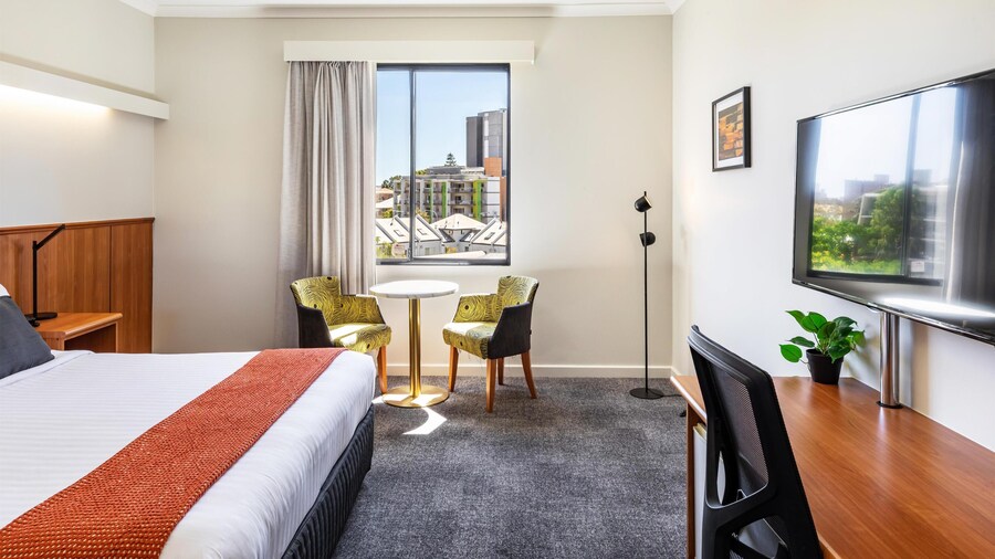 Metro Hotel Perth City
