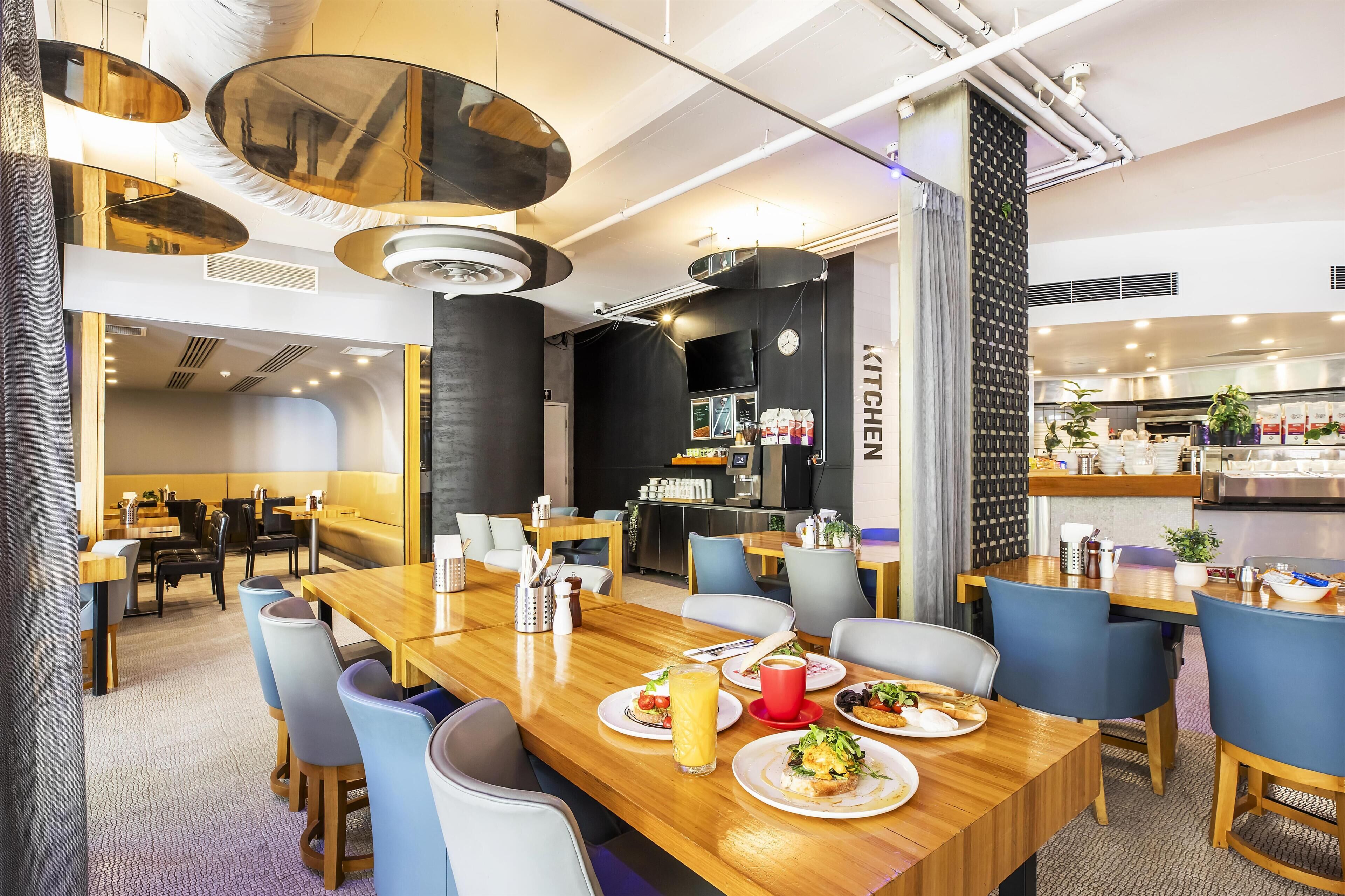 Photo - Metro Hotel Perth City