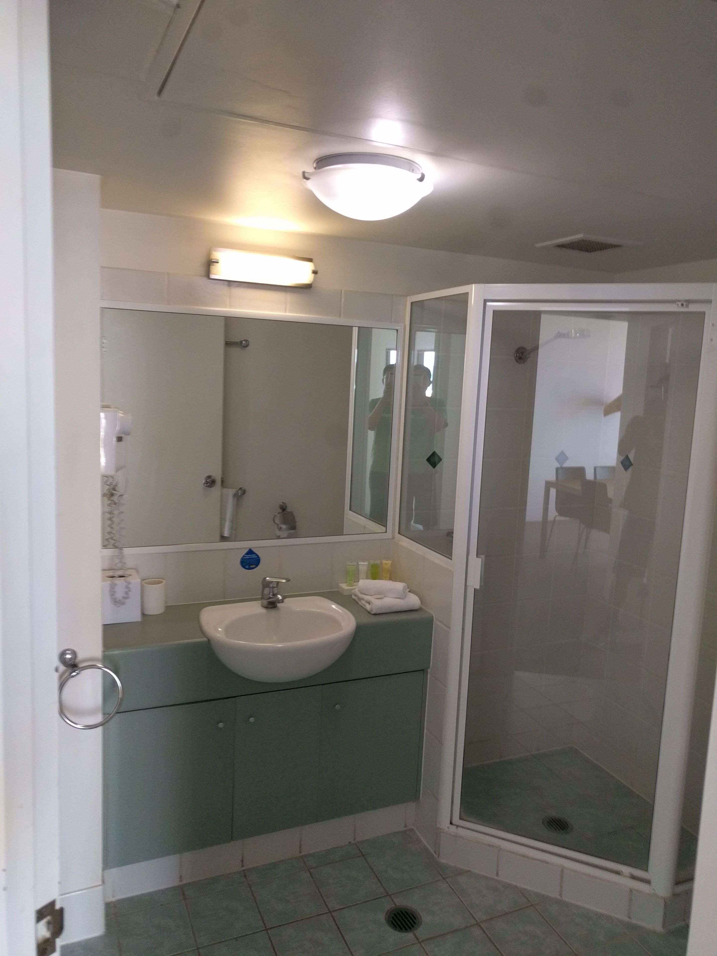 Maldives Resort — image 18