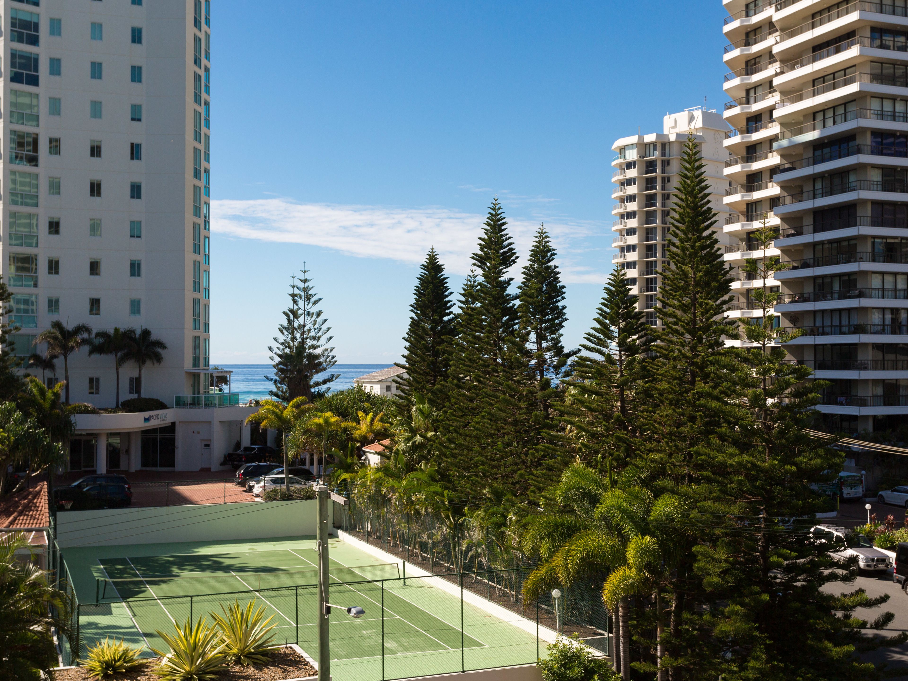 Maldives Resort — image 21