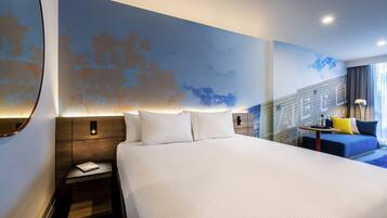 Superior Room, 1 King Bed | In-room safe, desk, laptop workspace, soundproofing