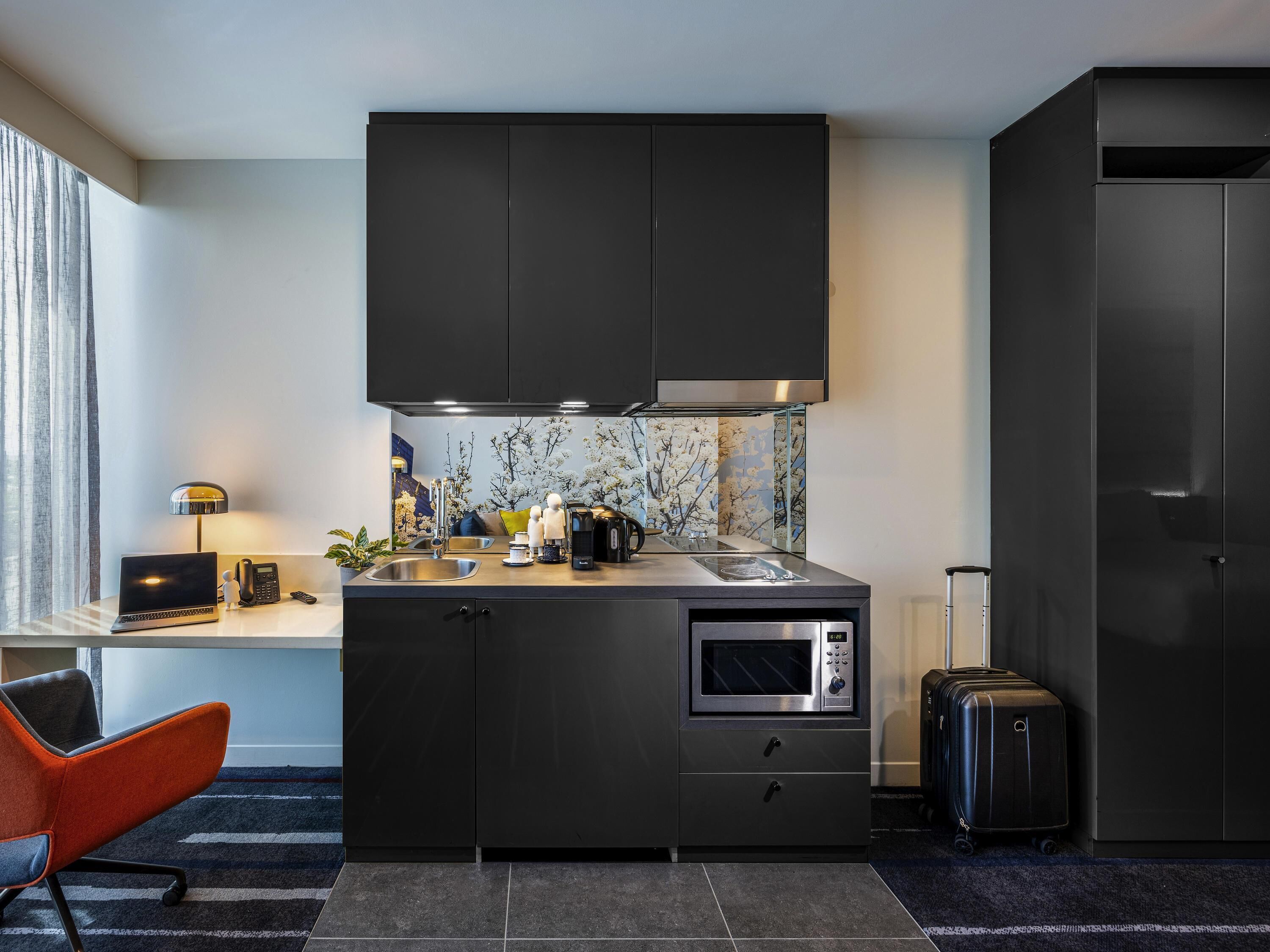 茶具/咖啡用具、电热水壶