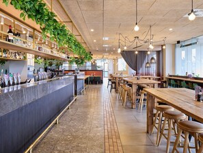Bar (a l'allotjament)