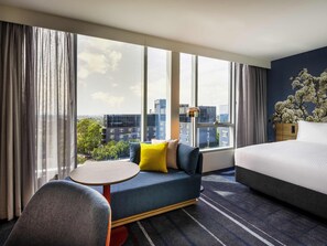 Deluxe Room, 1 Queen Bed