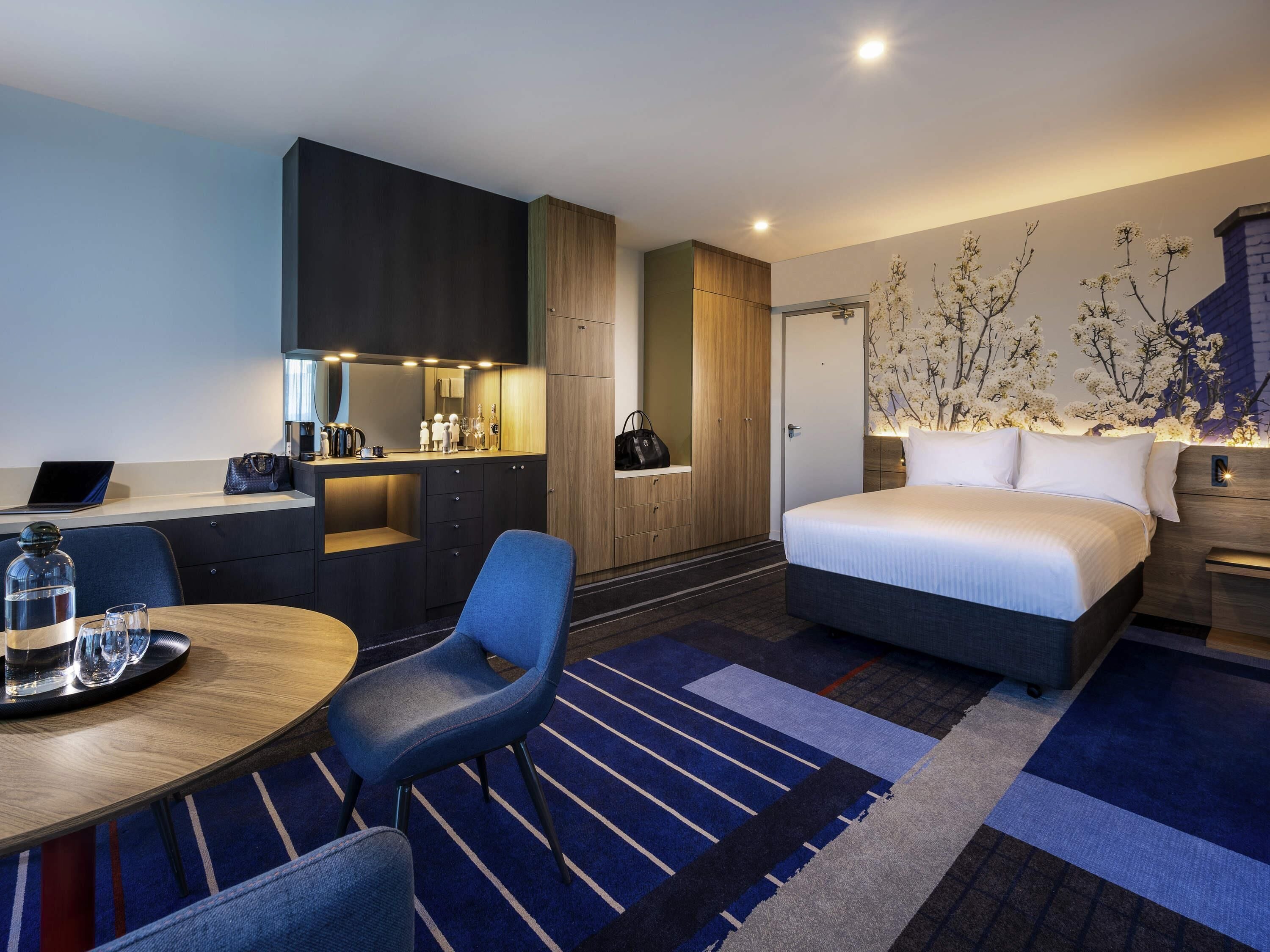 In-room safe, desk, laptop workspace, soundproofing