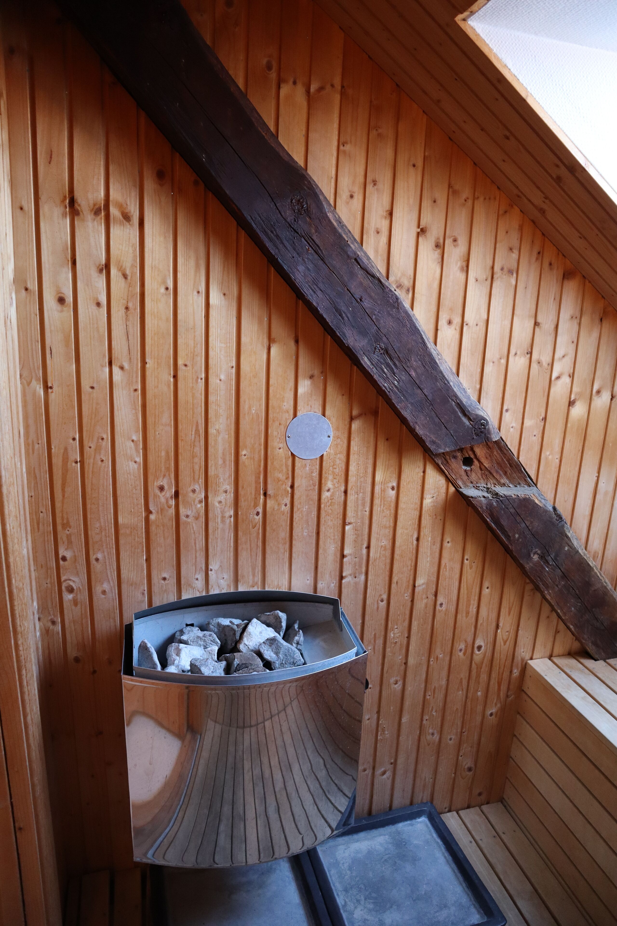 family room (2 adults / 2 children) | bathroom | shower, free toiletries, hair dryer, towels