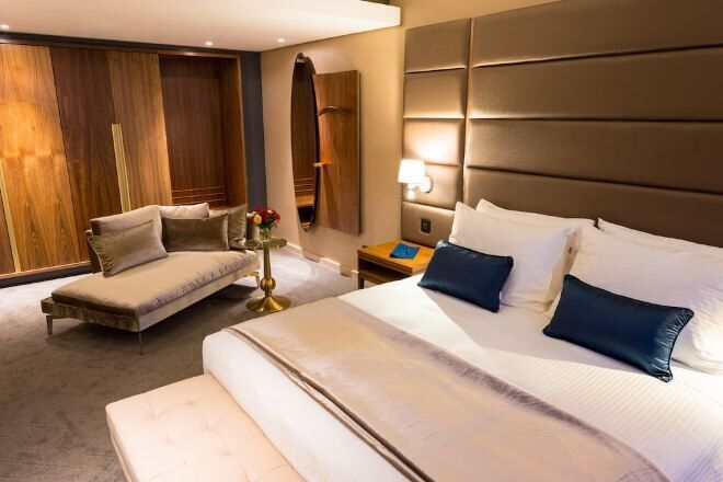 Premium bedding, minibar, in-room safe, desk