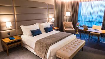 Premium bedding, minibar, in-room safe, desk