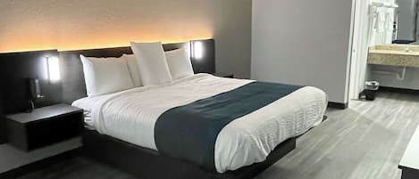 Schreibtisch, laptopgeeigneter Arbeitsplatz, Verdunkelungsvorhänge