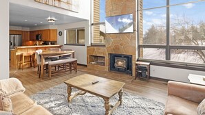 Unclassified image, 2 of 166, button - Red Pine Condominiums by All Seasons Resort Lodging (Park City)