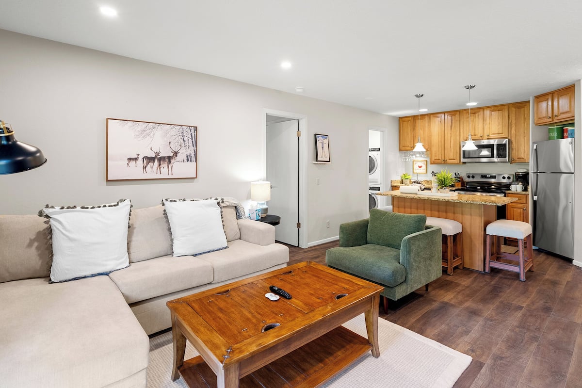 Condo | Living area