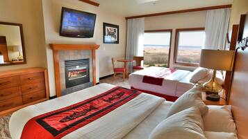 Pillowtop beds, in-room safe, iron/ironing board, free cribs/infant beds