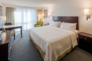 Down duvets, minibar, in-room safe, desk