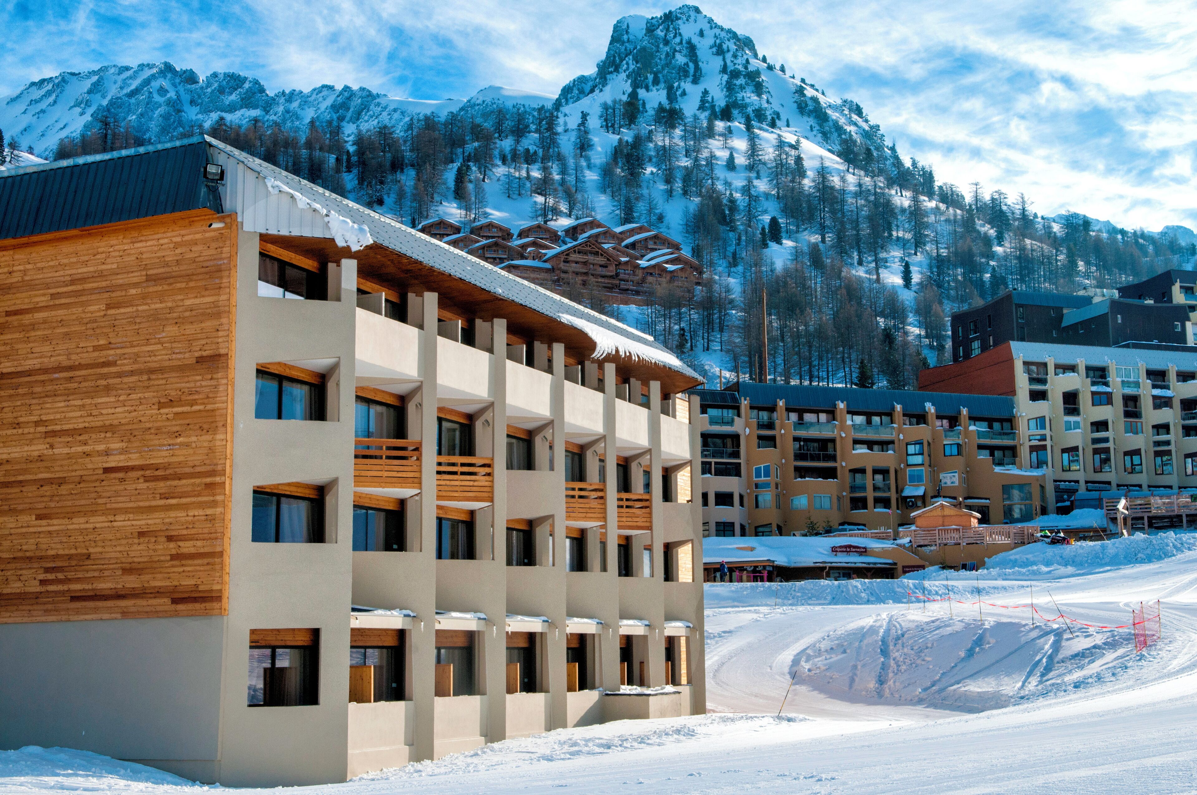 Bagian depan properti