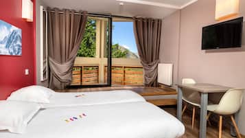 Estudio básico, balcón | 1 dormitorio, caja fuerte, wifi gratis