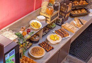 Daily buffet breakfast (EUR 18 per person)