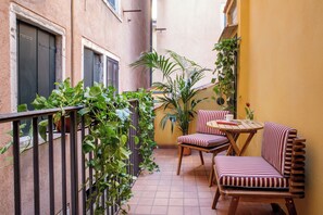 Exclusive Room | Terrace/patio - Daplace - Antica Casa Coppo 1 (Venice)