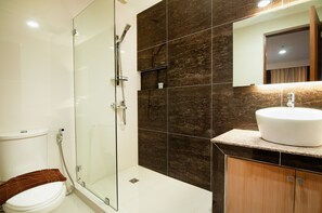 Premier-Zimmer, 3 Schlafzimmer | Badezimmer