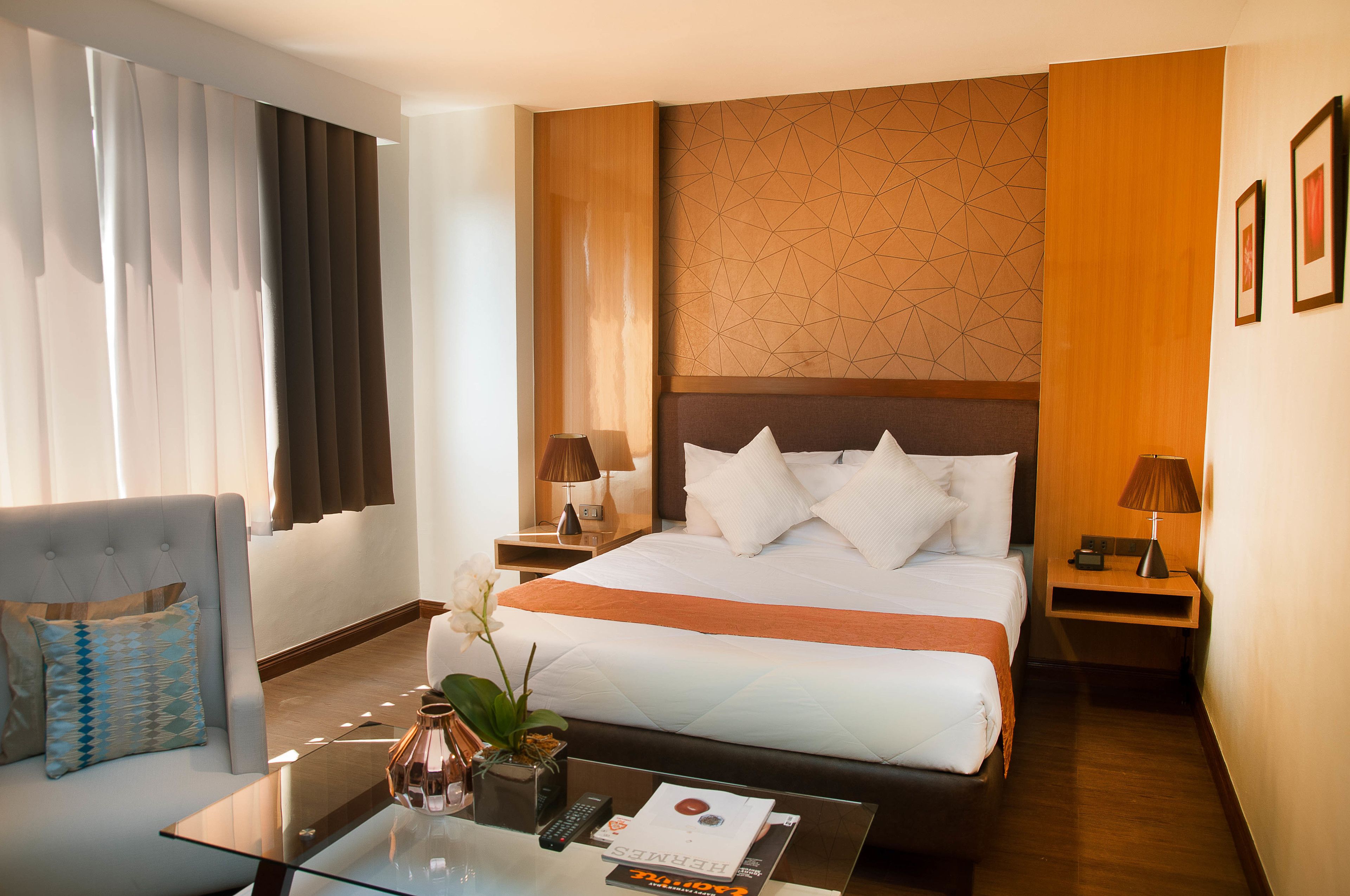 Premier Suite, 2 Bedrooms, Non Smoking | Minibar, individually decorated, individually furnished, rollaway beds