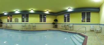 Holiday Inn Express Hotel & Suites Magnolia-Lake Columbia by IHG