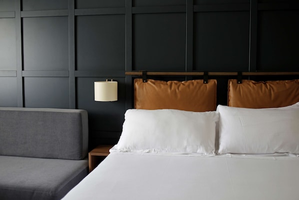 Værelse til 4 personer | 1 soveværelse, minibar, pengeskab på værelset, individuelt design