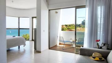 Junior Suite, Partial Sea View | Balcony