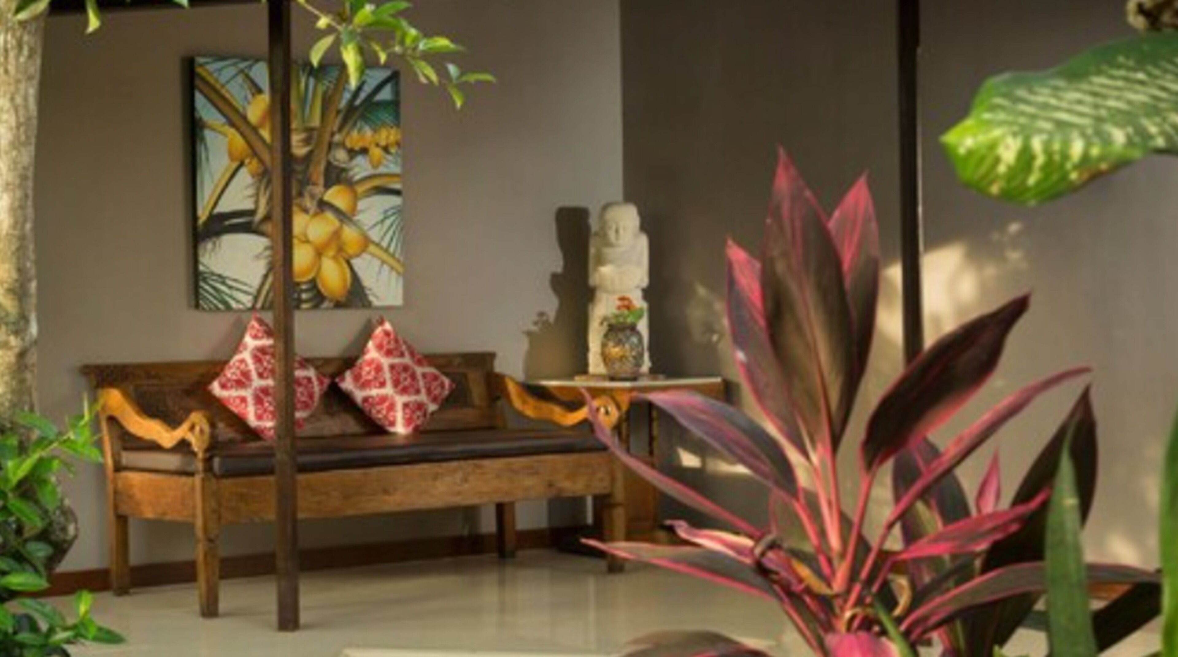 deluxe room with garden view | 2 bedrooms, minibar, in-room safe, individually decorated