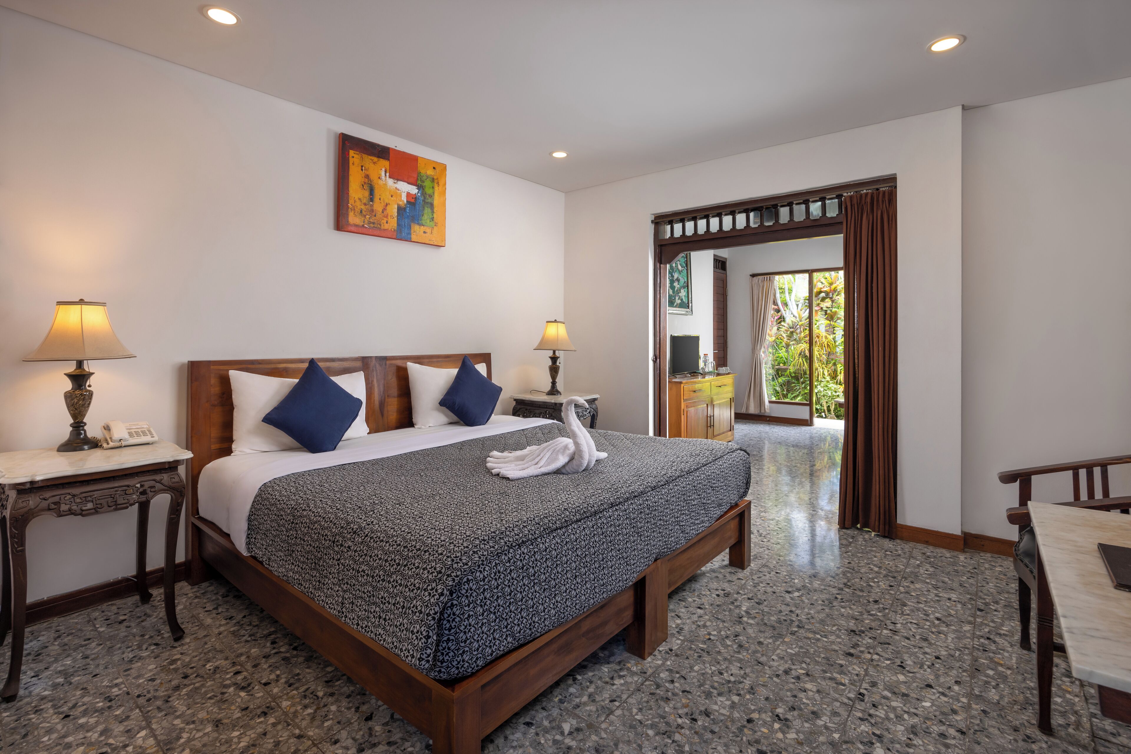 Quarto luxo, vista para o jardim | Frigobar, cofres nos quartos, individualmente decorados