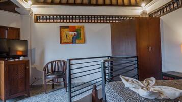 2 bedrooms, minibar, in-room safe, individually decorated