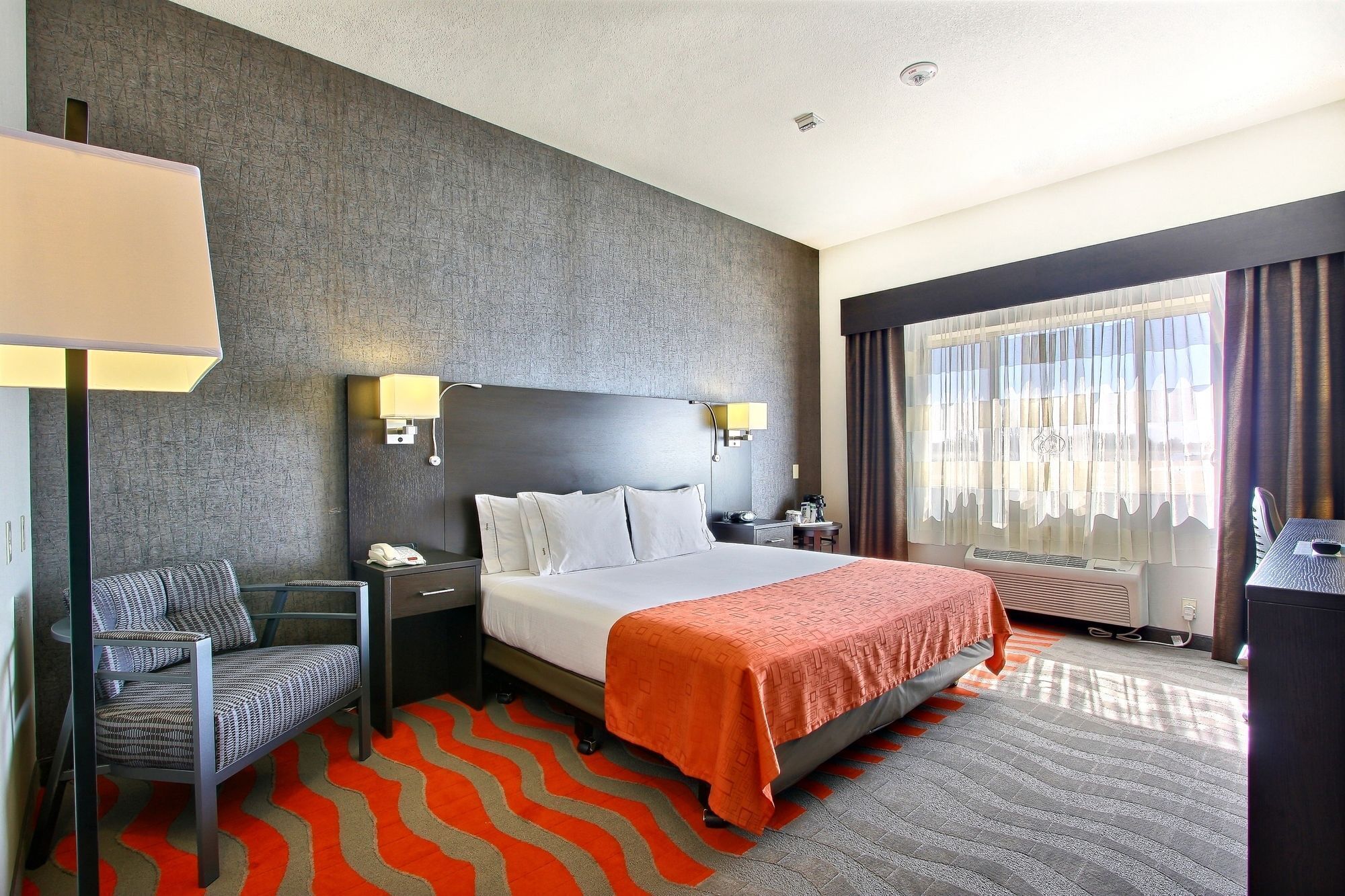 Individually decorated, individually furnished, desk, laptop workspace