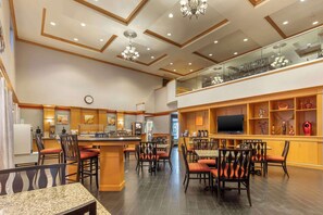 Free daily on-the-go breakfast